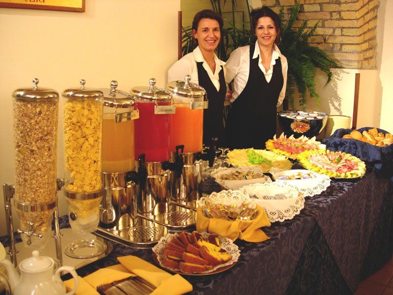 Domus Carmelitana Hotel Рим Екстериор снимка